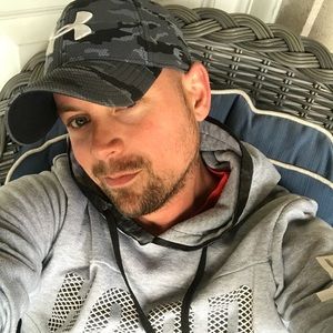 Meet your Posher, Charles